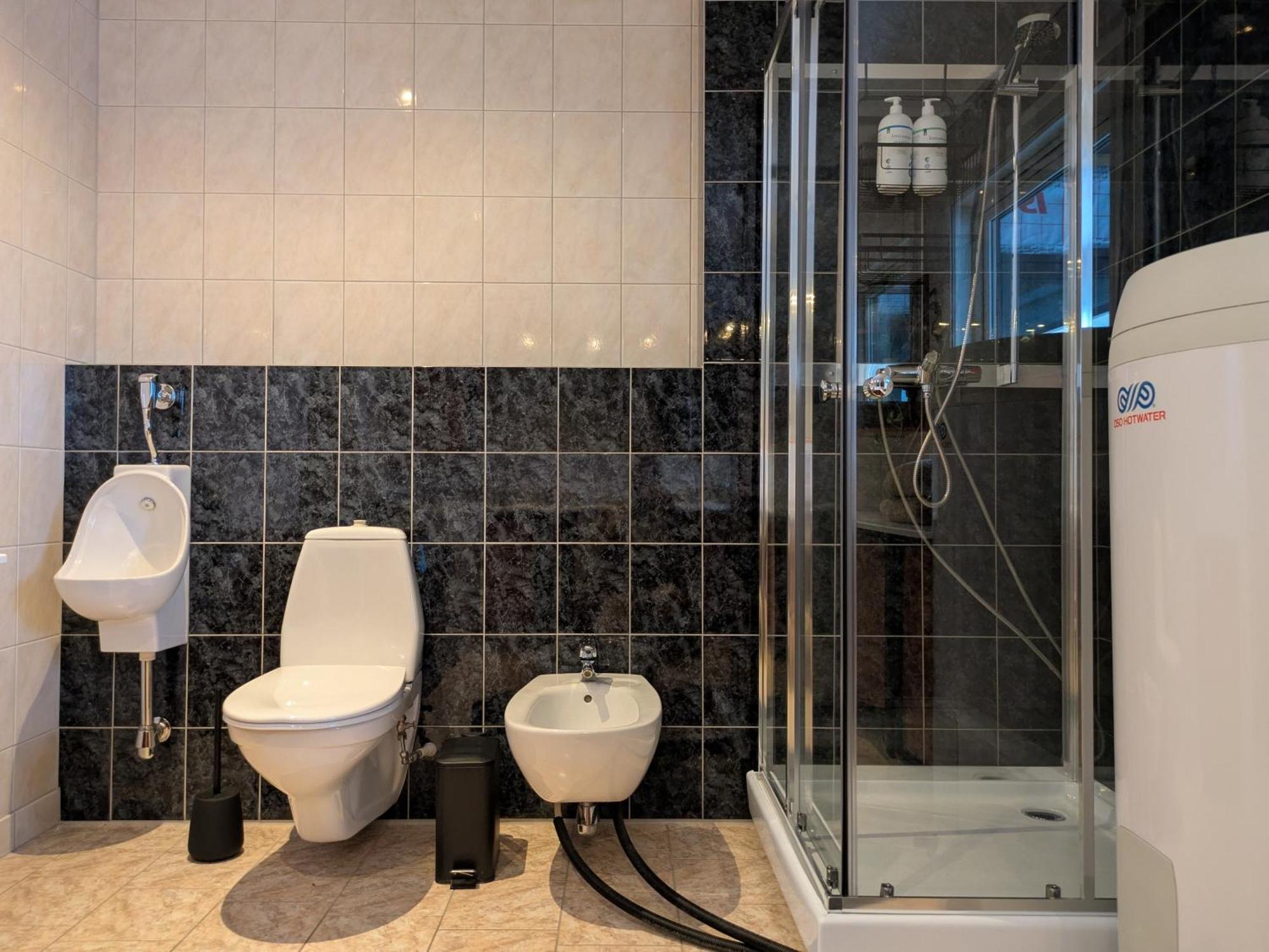Hus Med Egen Strandlinje Tromsø Habitación foto